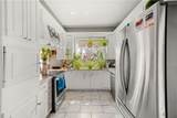 78 Jenks Street - Photo 2
