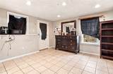147 Mount Saint Charles Avenue - Photo 10