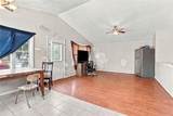 147 Mount Saint Charles Avenue - Photo 6