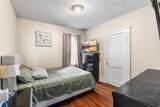 208 Suffolk Avenue - Photo 10