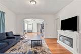 126 Coyle Avenue - Photo 6