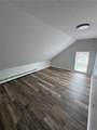 325 Manton Avenue - Photo 16