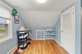 153 Rice Street - Photo 32