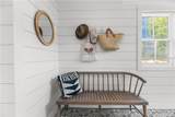 76 Van Zandt Avenue - Photo 4
