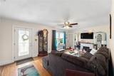 62 Andrews Avenue - Photo 15