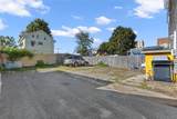 21 Noyes Avenue - Photo 4