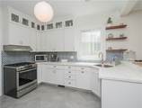 27 Mann Avenue - Photo 16