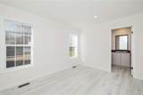1346 Newport Avenue - Photo 20