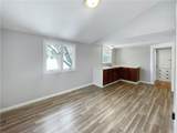 85 Hopkins Avenue - Photo 17