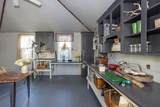 27 Hall Avenue - Photo 45