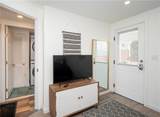 100 Renfrew Avenue - Photo 16