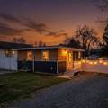 100 Renfrew Avenue - Photo 3