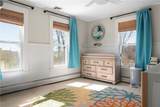1090 Buttonwoods Avenue - Photo 35