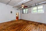 404 Roosevelt Avenue - Photo 21