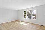 6 Monast Street - Photo 12