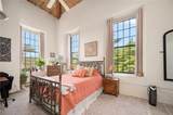 15 Higgins Street - Photo 14