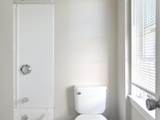 221 Warren Avenue - Photo 10
