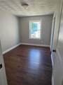 304 Swan Street - Photo 10