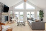 16 Larch Avenue - Photo 7