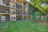 650 East Greenwich Avenue - Photo 35