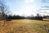 204 Middle Road - Photo 3