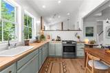 76 Van Zandt Avenue - Photo 9