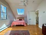 64 Evergreen Street - Photo 18