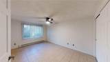 200 Woodlawn Avenue - Photo 17
