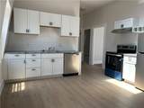 358 Carpenter Street - Photo 14