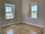 358 Carpenter Street - Photo 22