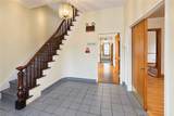 1 Grove Avenue - Photo 2