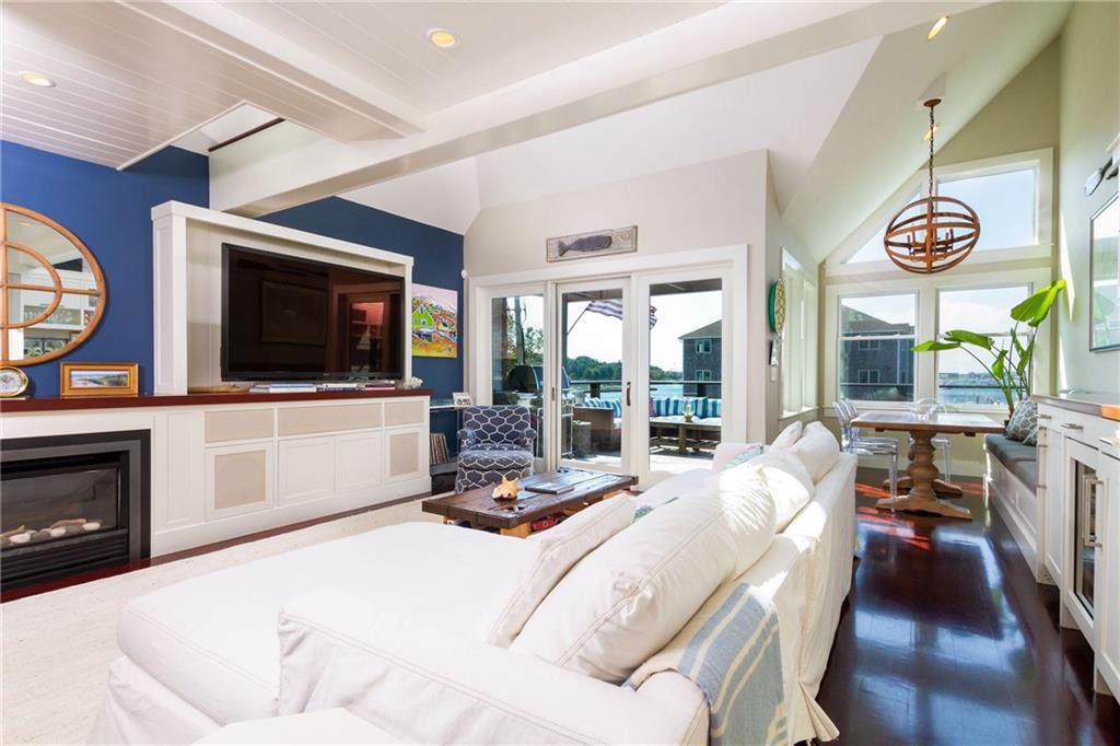 26 Coddington - Photo 1