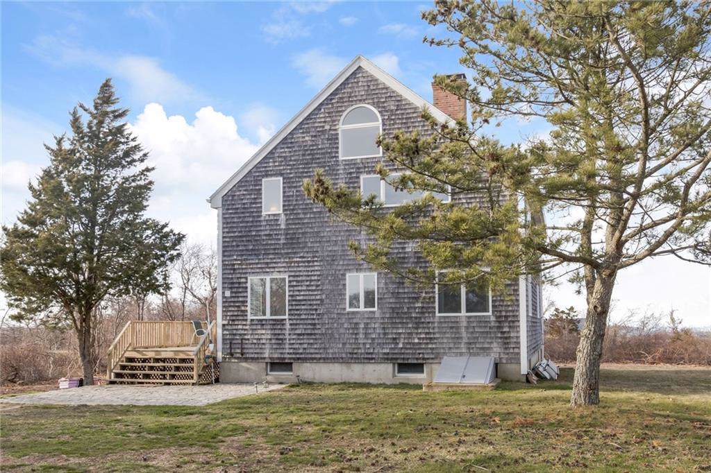 1610 Lakeside Dr - Photo 1