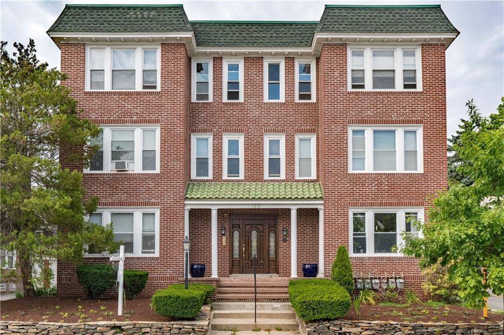 120 South Angell St, Unit#5 - Photo 1