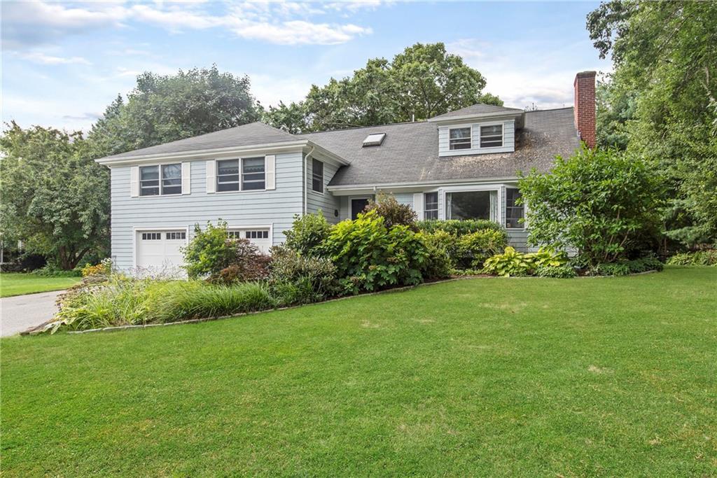 25 Winthrop Dr - Photo 1
