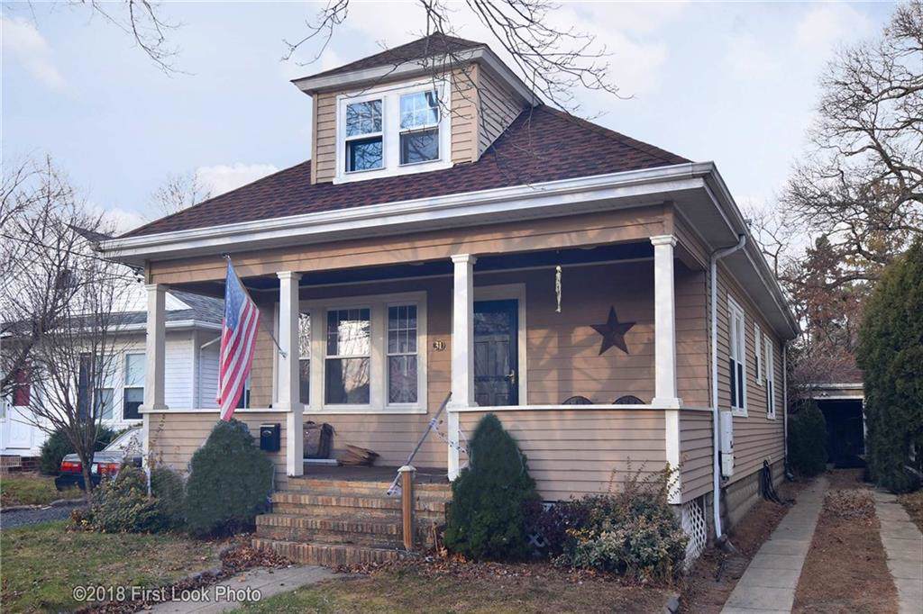 31 Myrtle Avenue - Photo 1