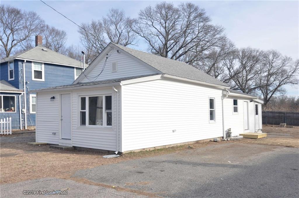 110 Abbott Av - Photo 1