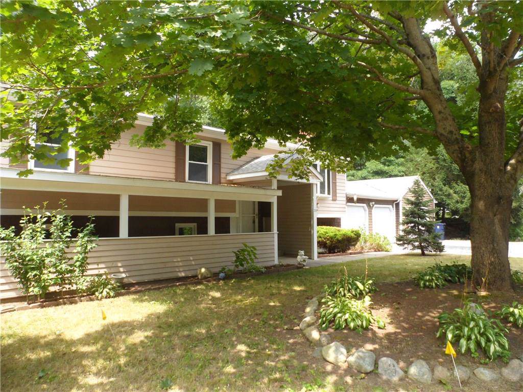 25 West Hill Court - Photo 1