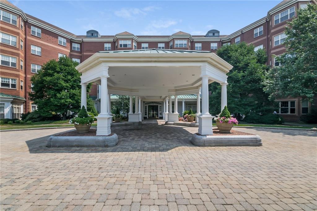 355 Blackstone Blvd, Unit#450 - Photo 1