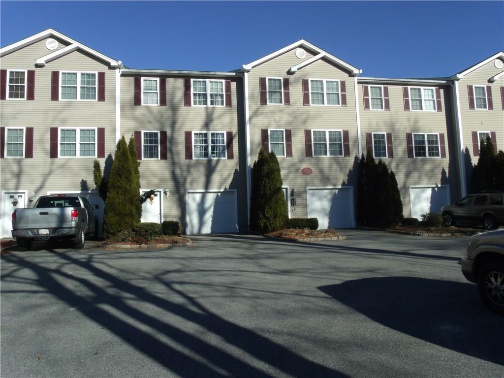 272 Cass Av, Unit#3 - Photo 1