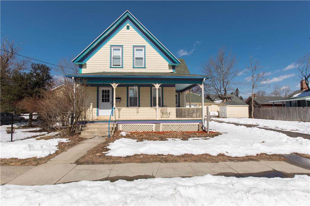 73 Blackamore Av - Photo 1