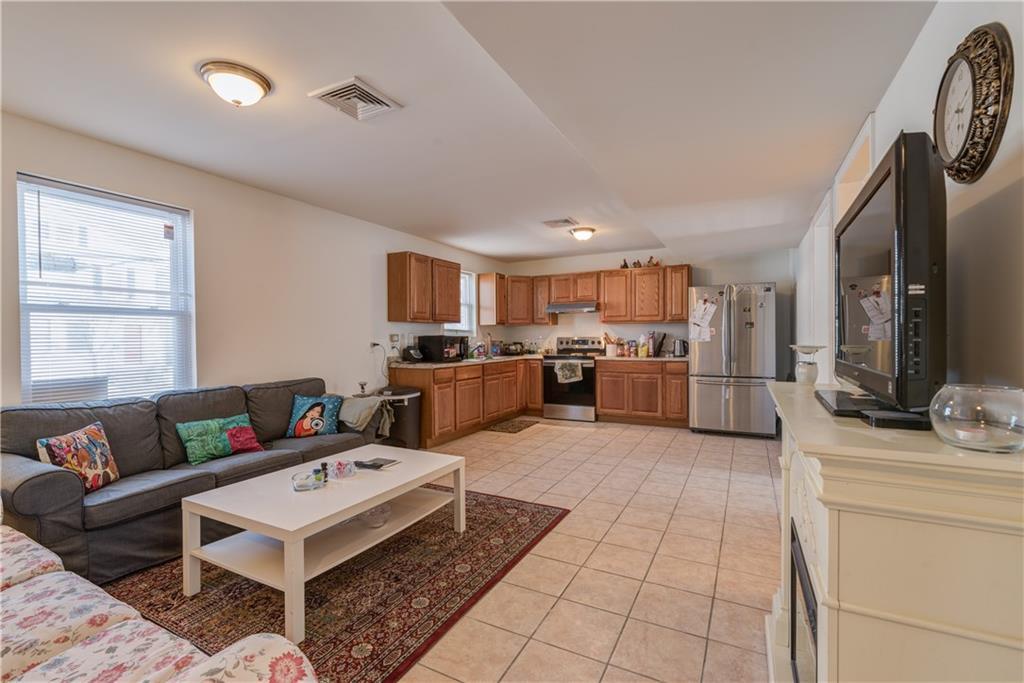 976 Atwells Av - Photo 1