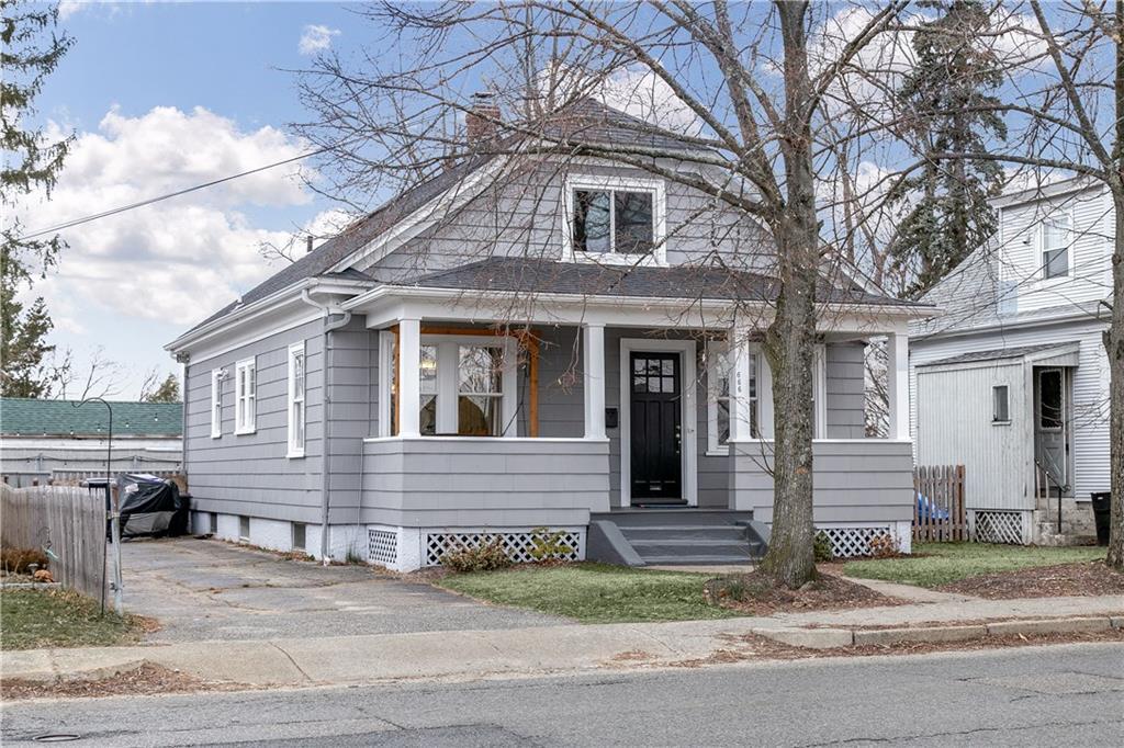 666 Fruit Hill Av - Photo 1