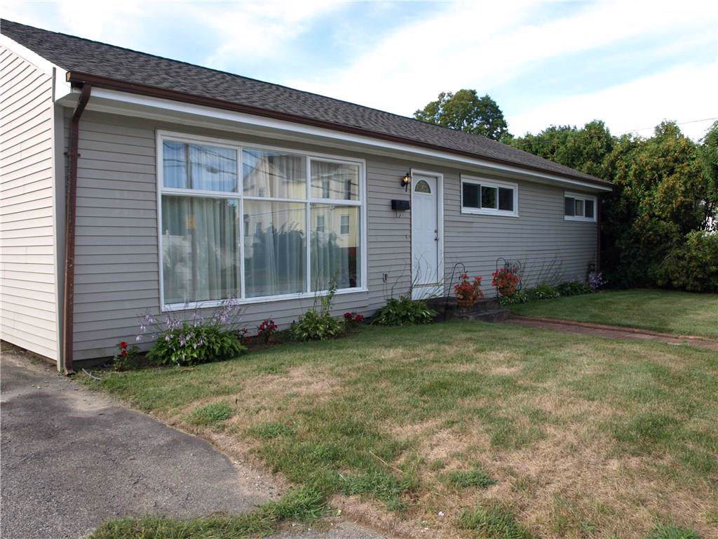 25 Lyman Avenue - Photo 1