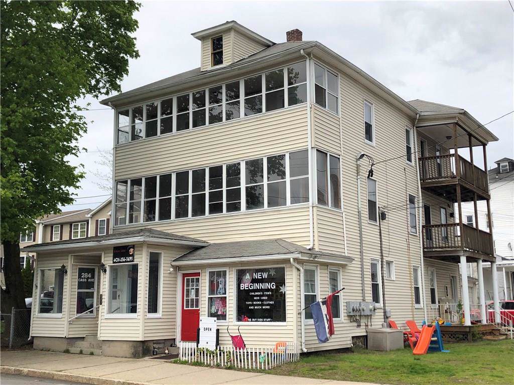 284 Cass Av - Photo 1