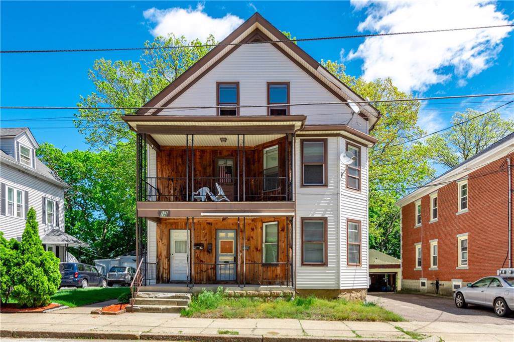 176 Park Pl - Photo 1