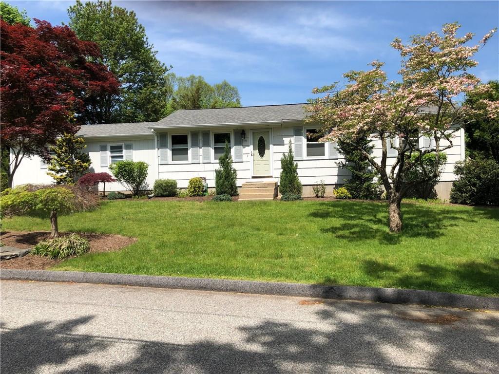 16 Gilbert St - Photo 1