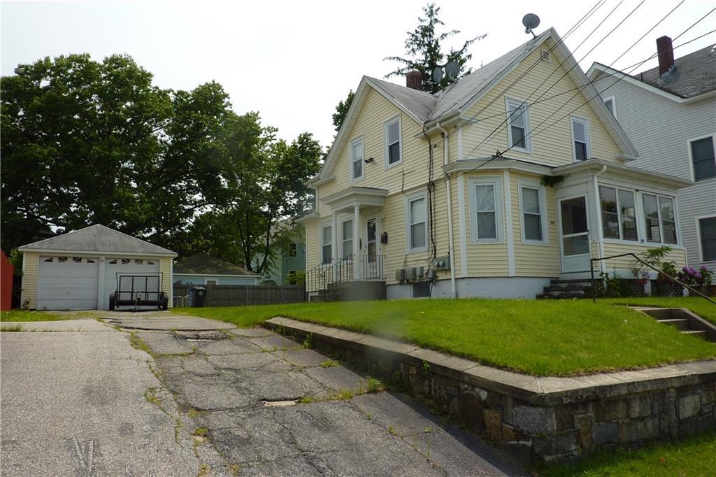 100 Chestnut Av - Photo 1