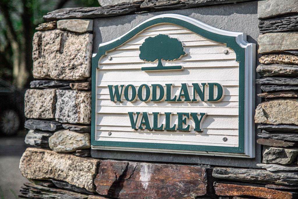 32 Valley Lane - Photo 1