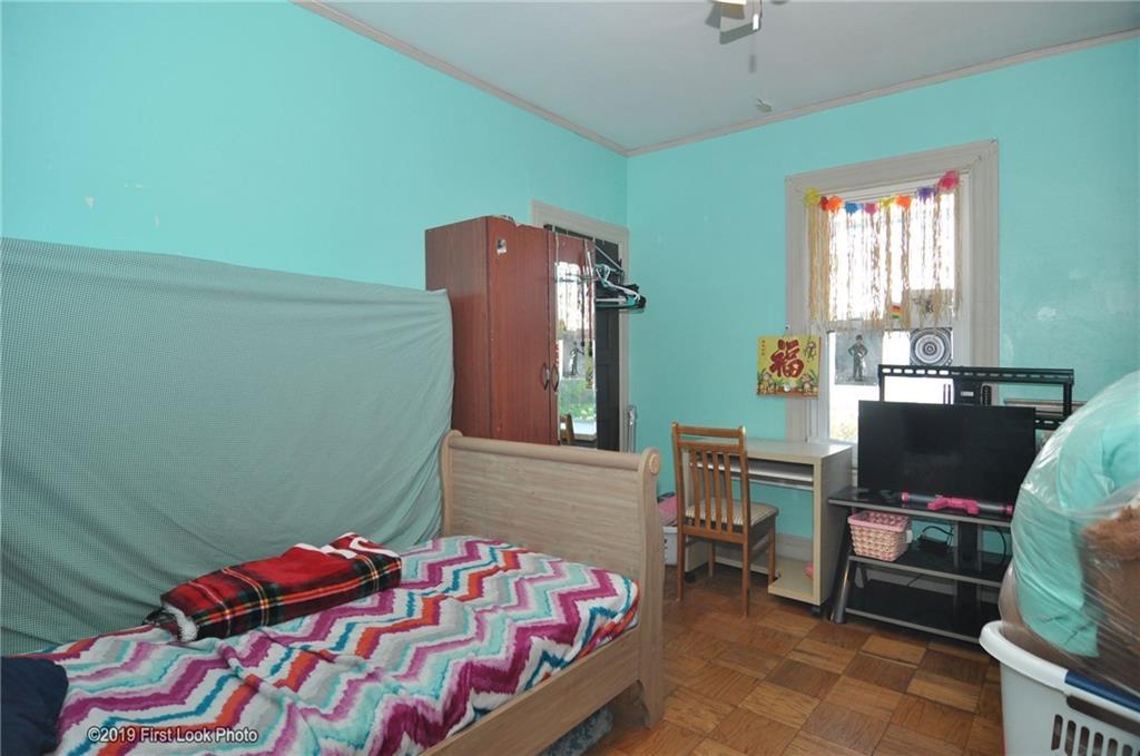 61 Blackamore Av - Photo 1